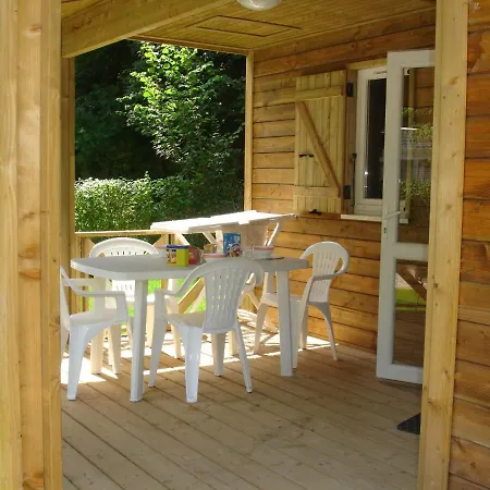 Camping Le Val De Trie Béhen Buitenkant foto