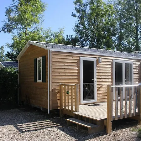Camping Le Val De Trie Béhen Buitenkant foto
