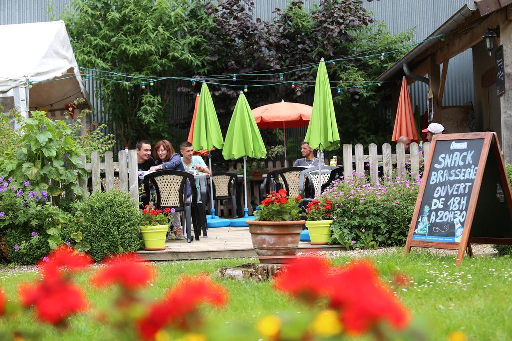 Campsite Le Val De Trie